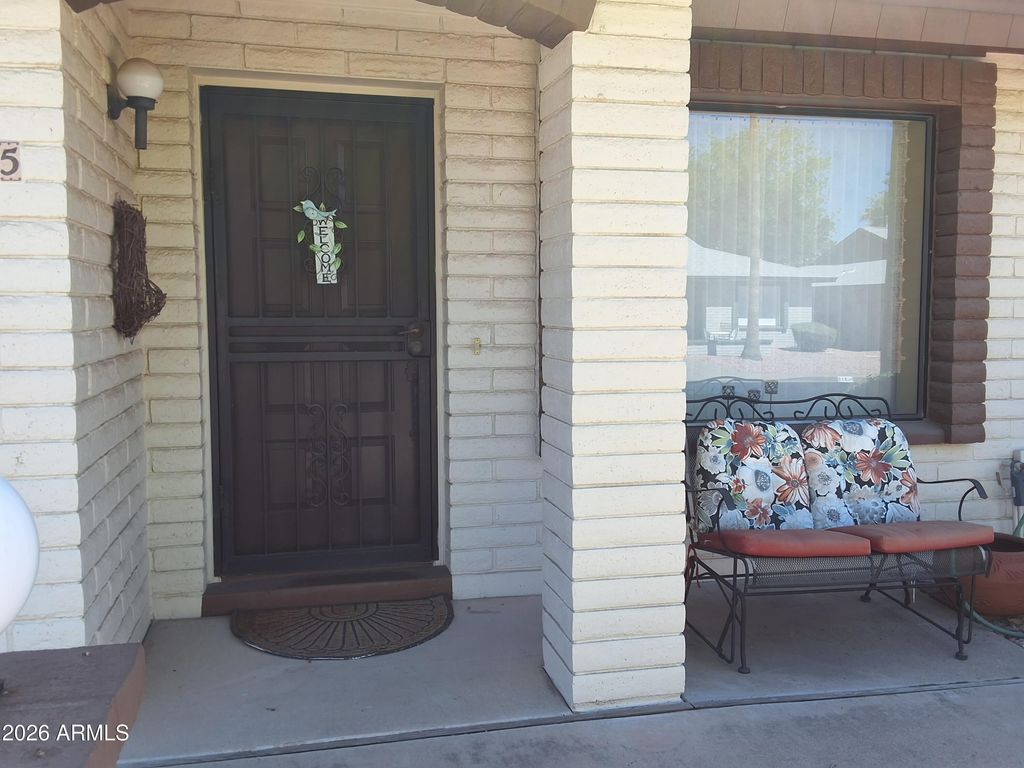 Photo of 2064 S Farnsworth Drive #25, Mesa, AZ 85209 (MLS # 7002272)