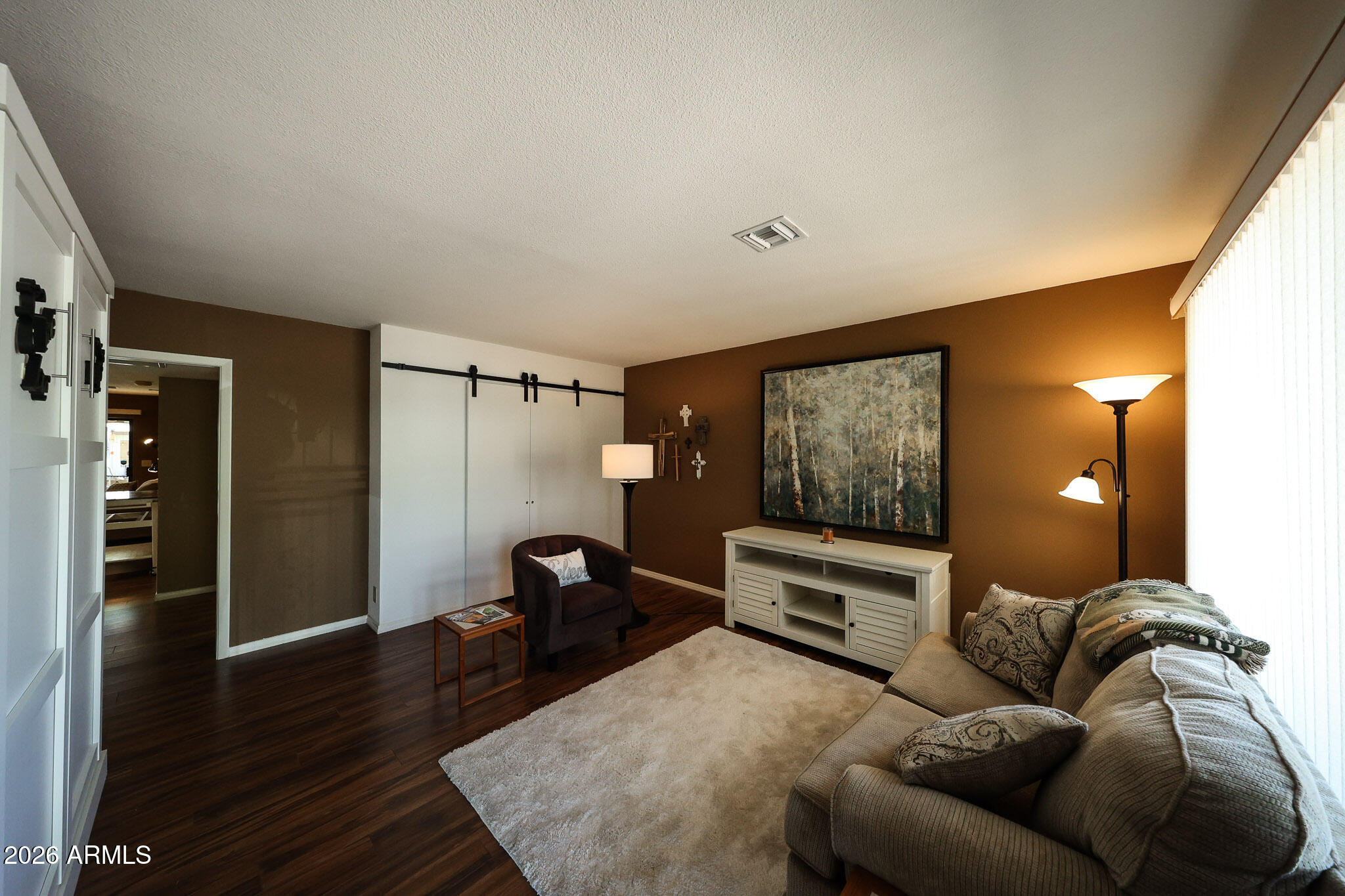 2064 S FARNSWORTH Drive 25