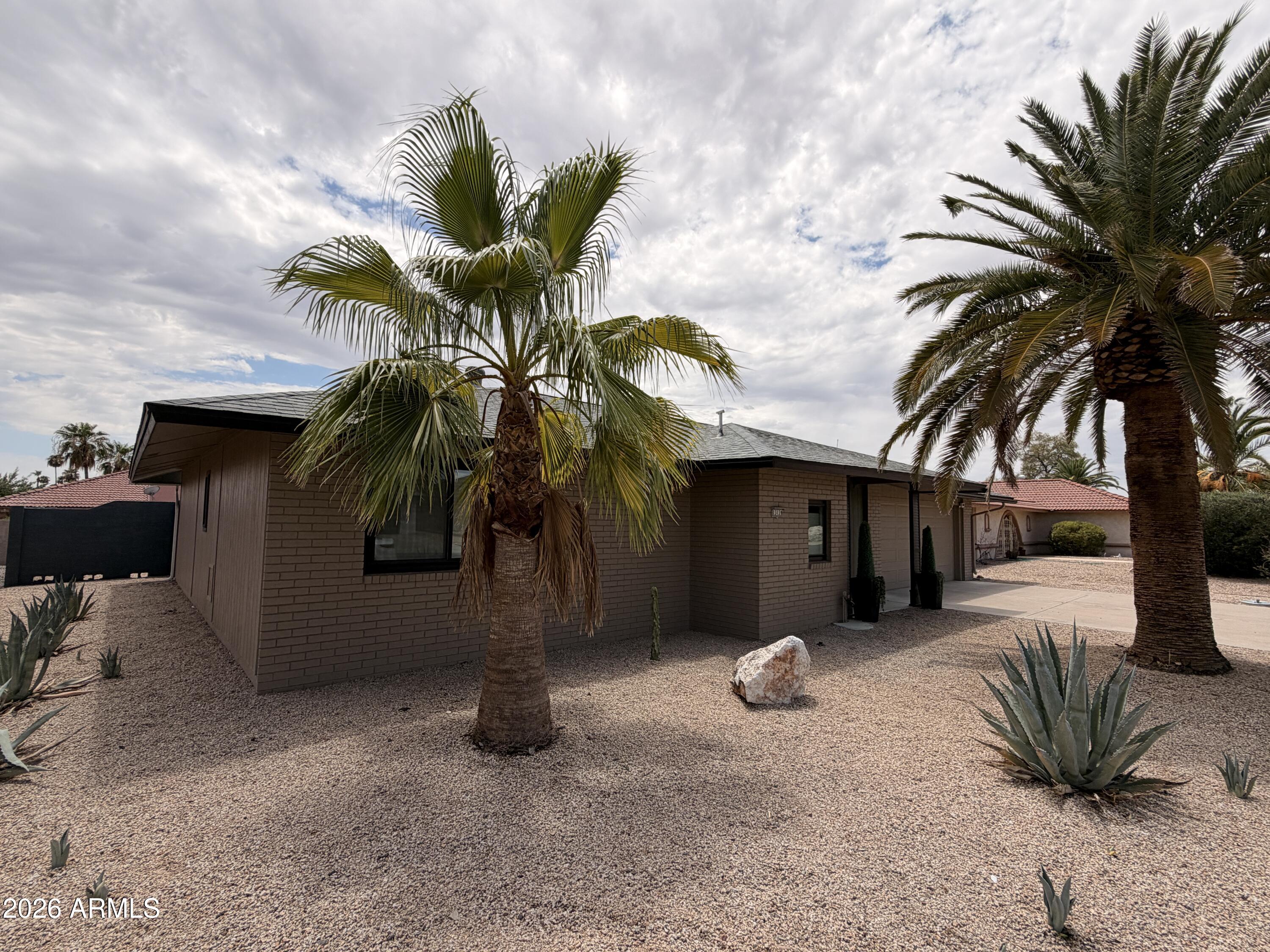 13139 W SEVILLE Drive