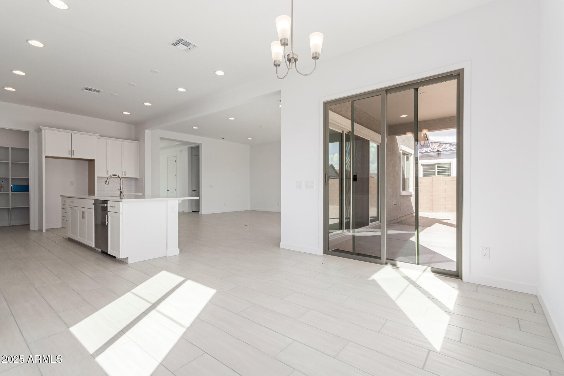 21919 E BONANZA Way E