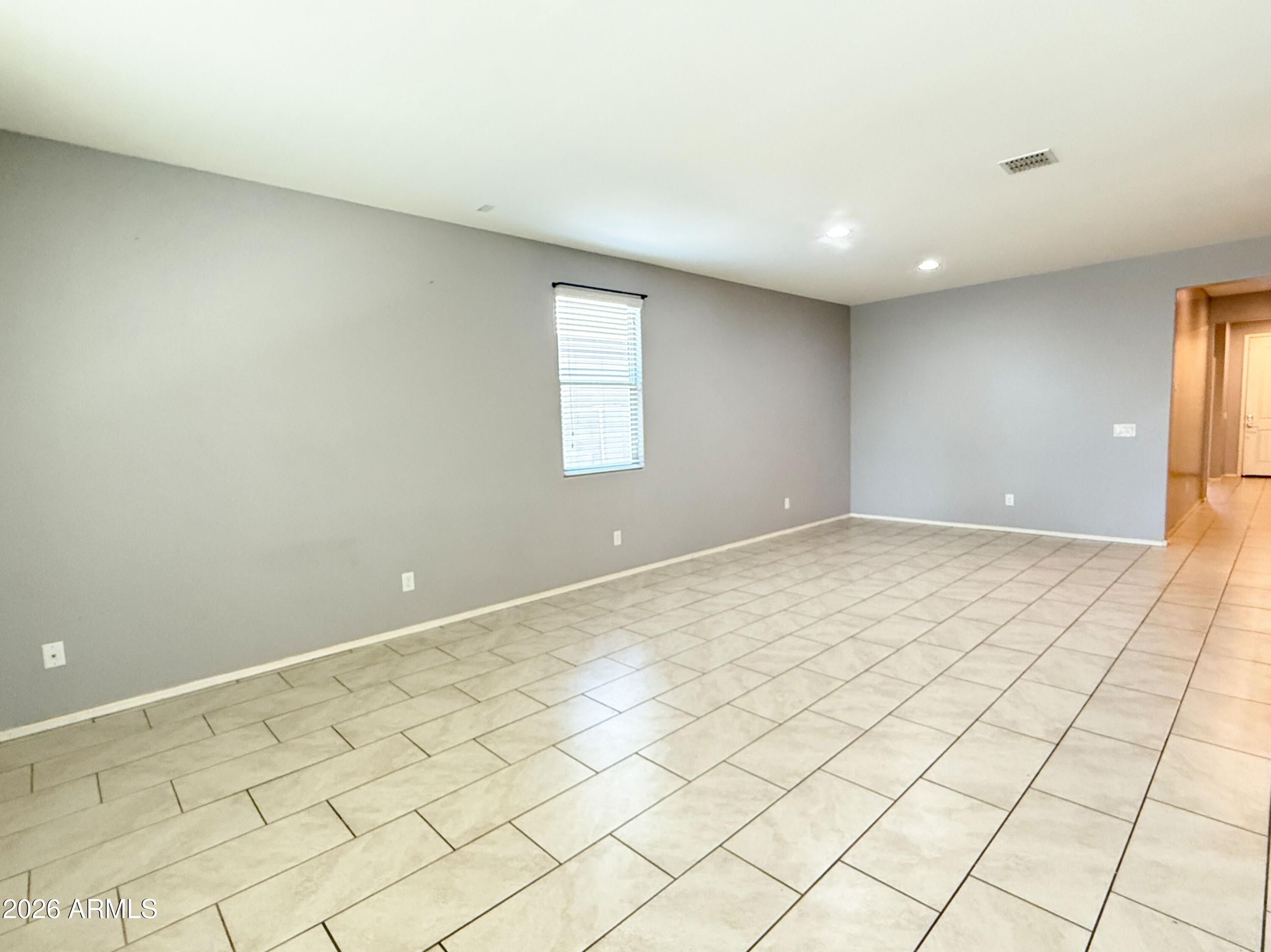 5231 W Leodra Lane