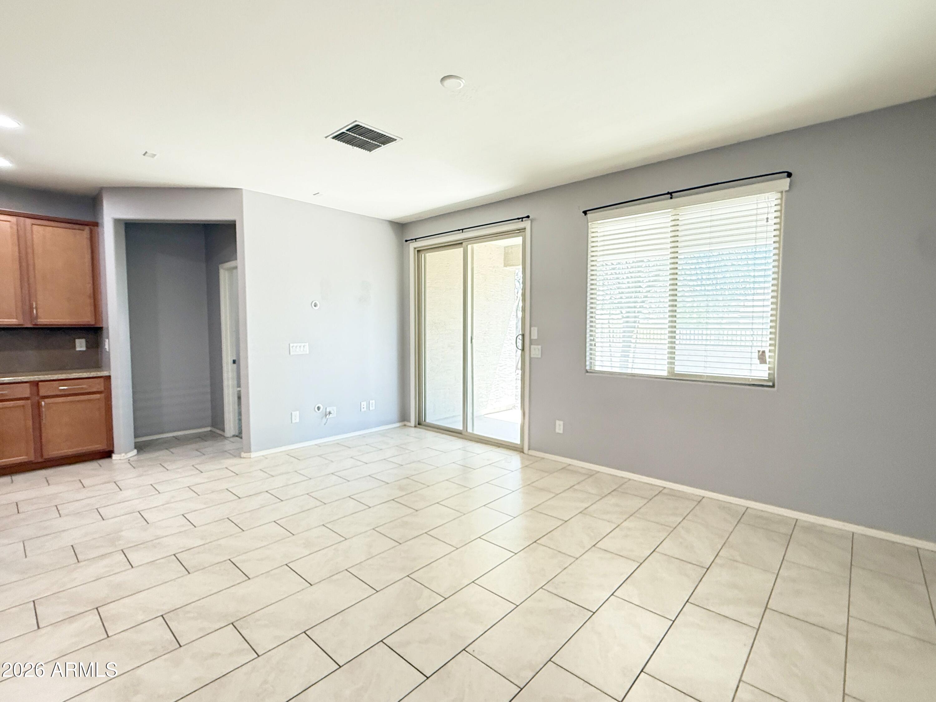 5231 W Leodra Lane