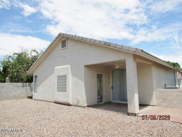 6135 W NAVAJO Drive