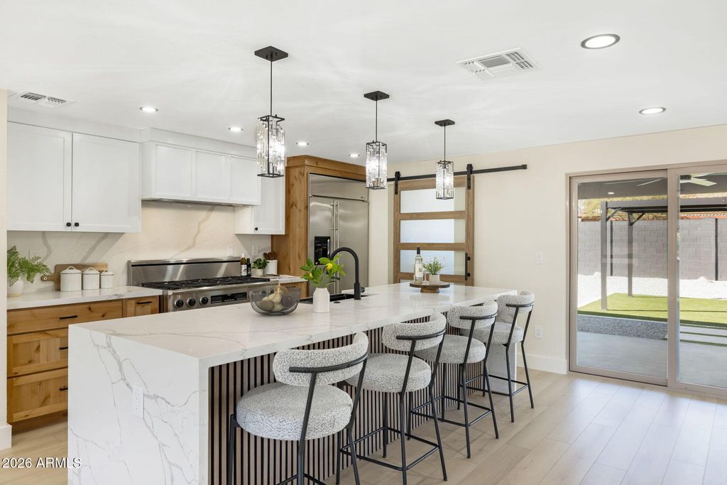 Photo of 3718 E Evans Drive, Phoenix, AZ 85032 (MLS # 6998673)