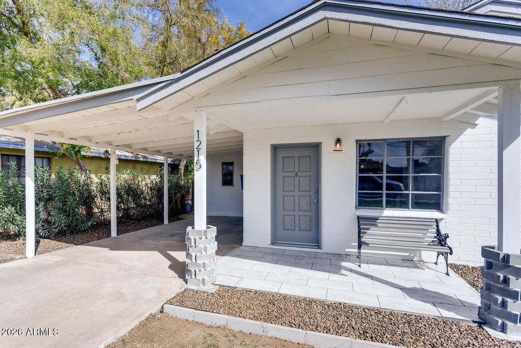 Photo of 1215 S Judd Street, Tempe, AZ 85281 (MLS # 6967313)