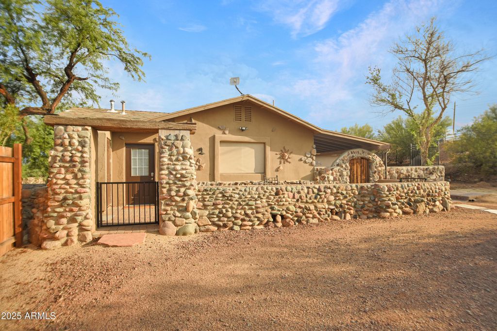 Photo of 45602 N New River Road, New River, AZ 85087 (MLS # 6911841)