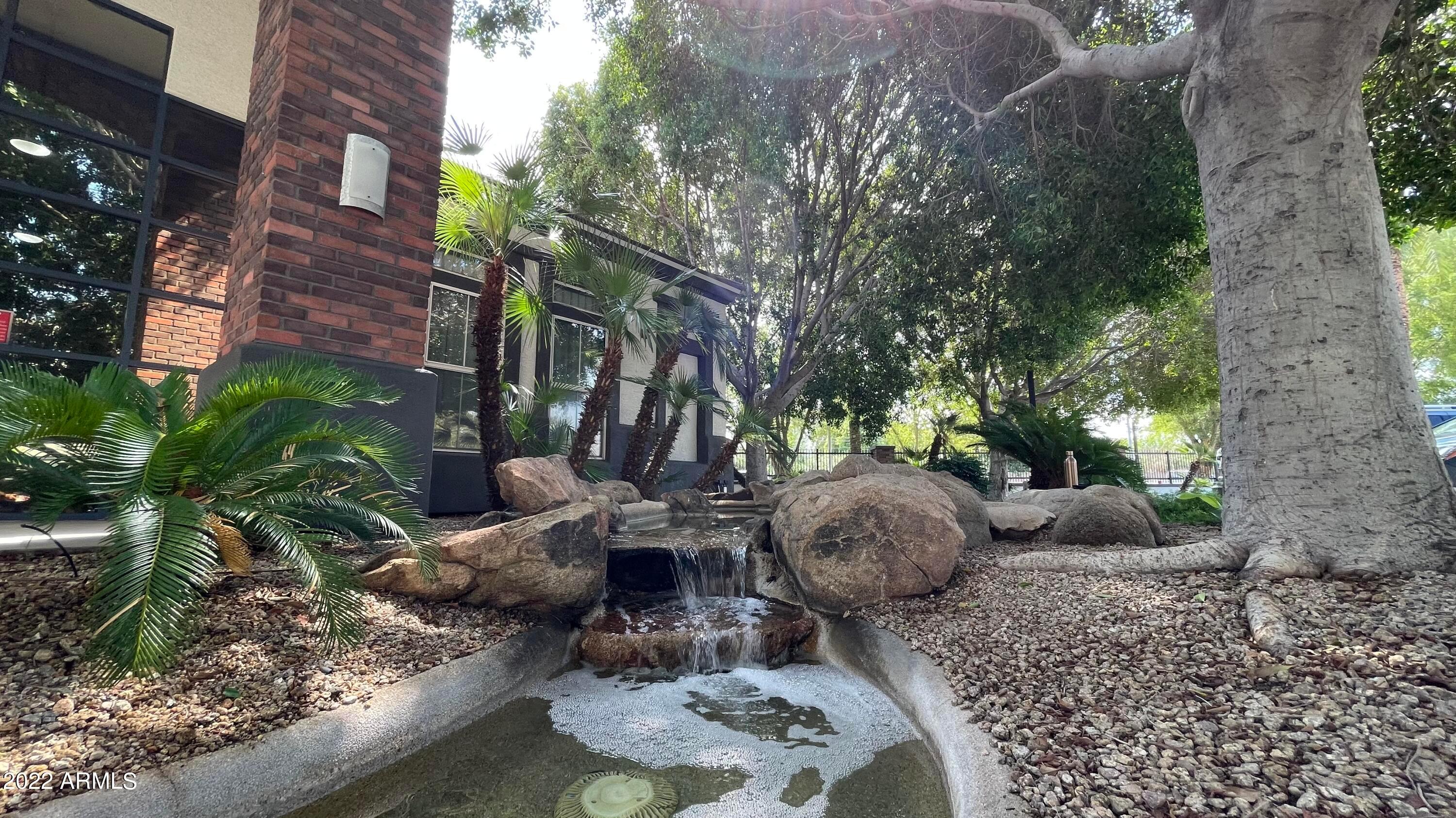 3302 N 7th Street Unit 222