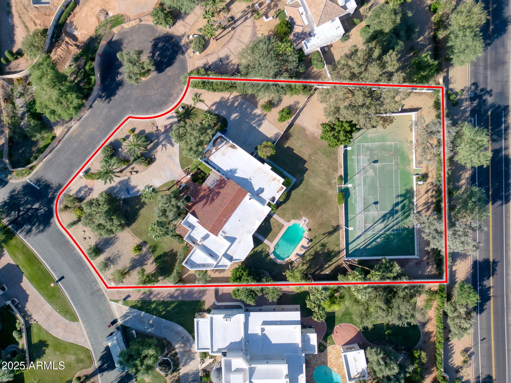 6330 E HUNTRESS Drive 85