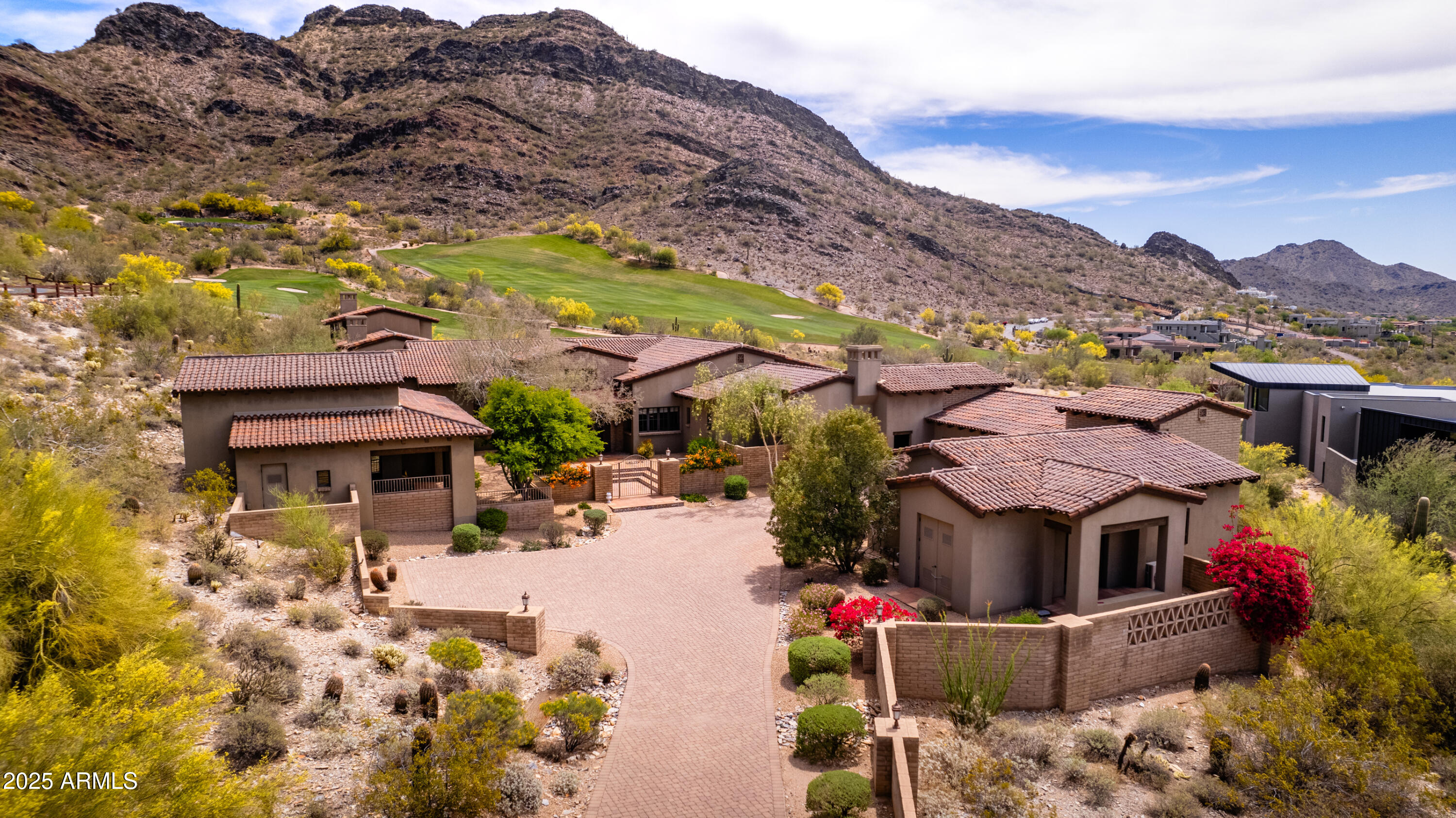 9820 E THOMPSON PEAK Parkway 628