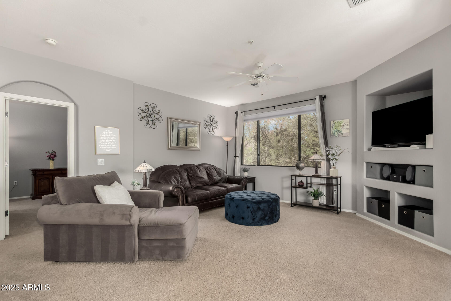 705 W QUEEN CREEK Road 2126