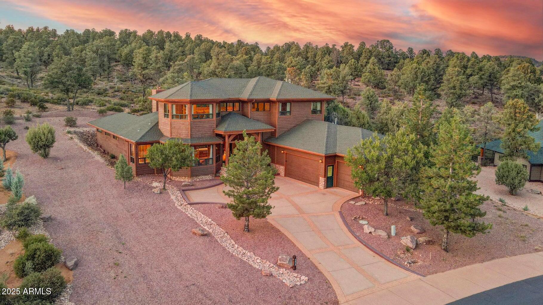1013 N SCENIC Drive