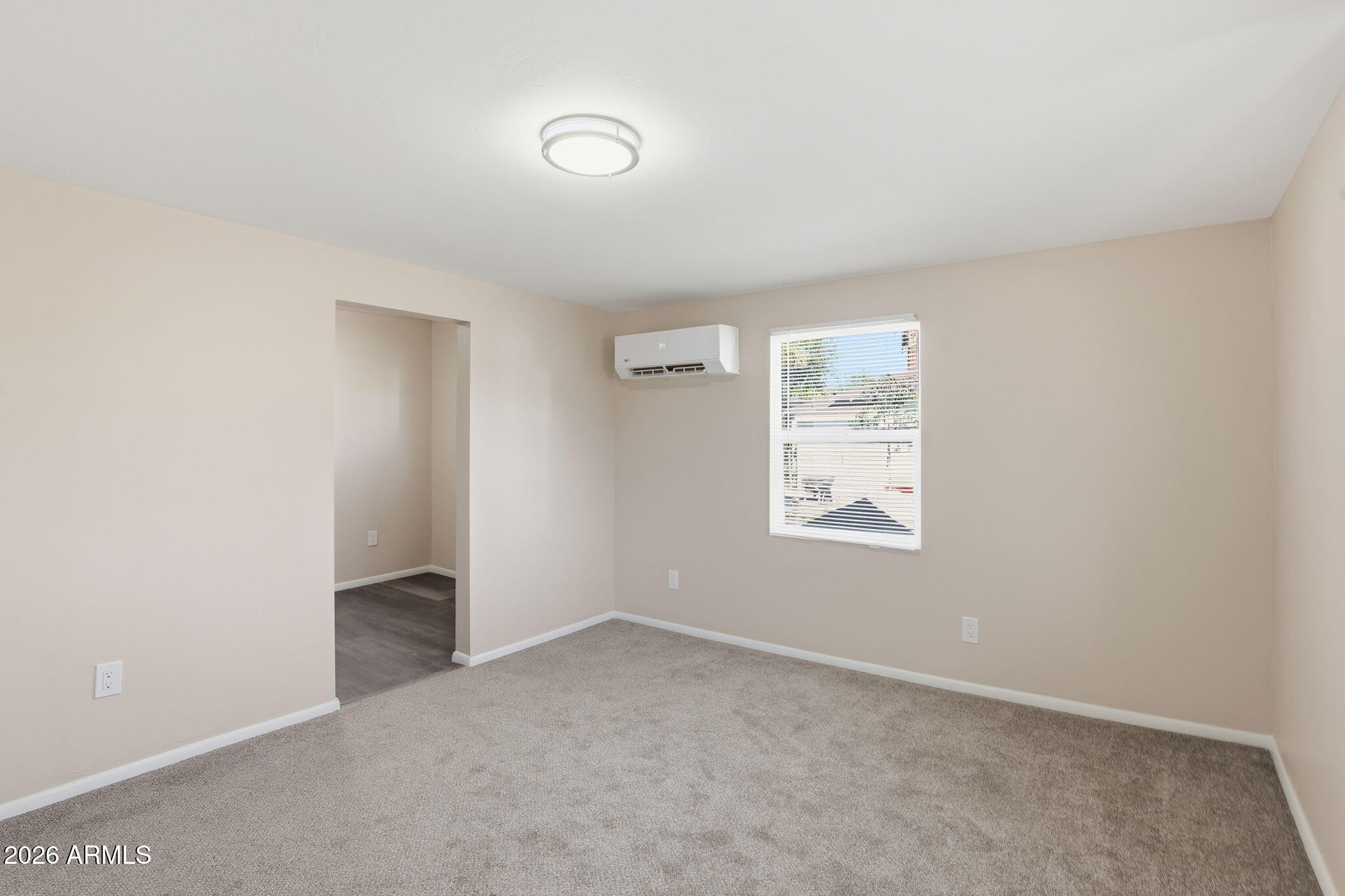 830 N 10TH Avenue