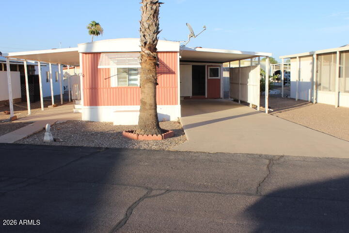 747 E Germann Road 70