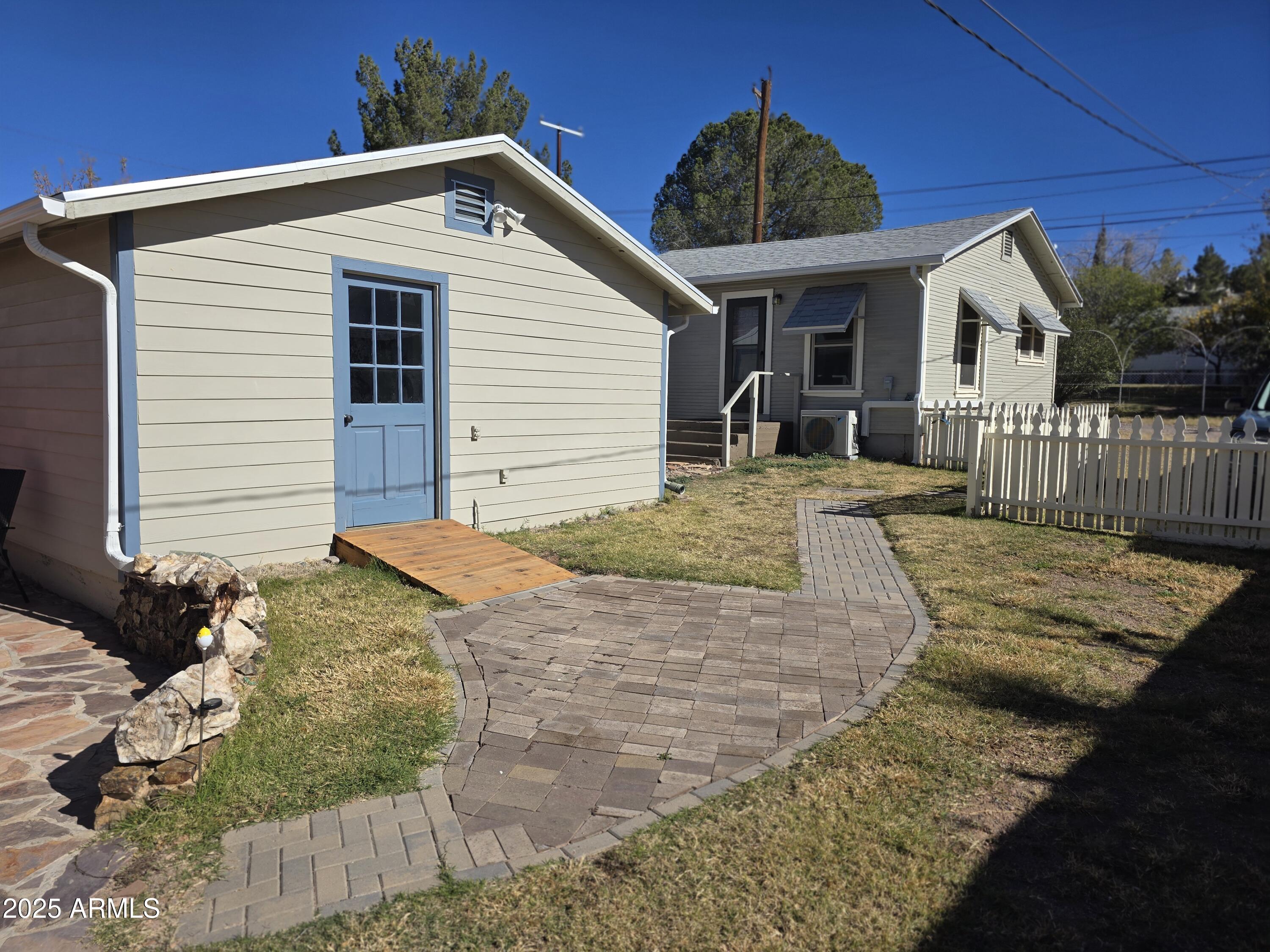 WARREN - Residential
