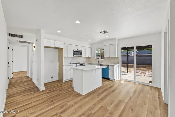 10819 W TURNEY AVE, PHOENIX, AZ 85037 - Image 89a47e9c8a954c25b40b143ae0aff1ba/746503763