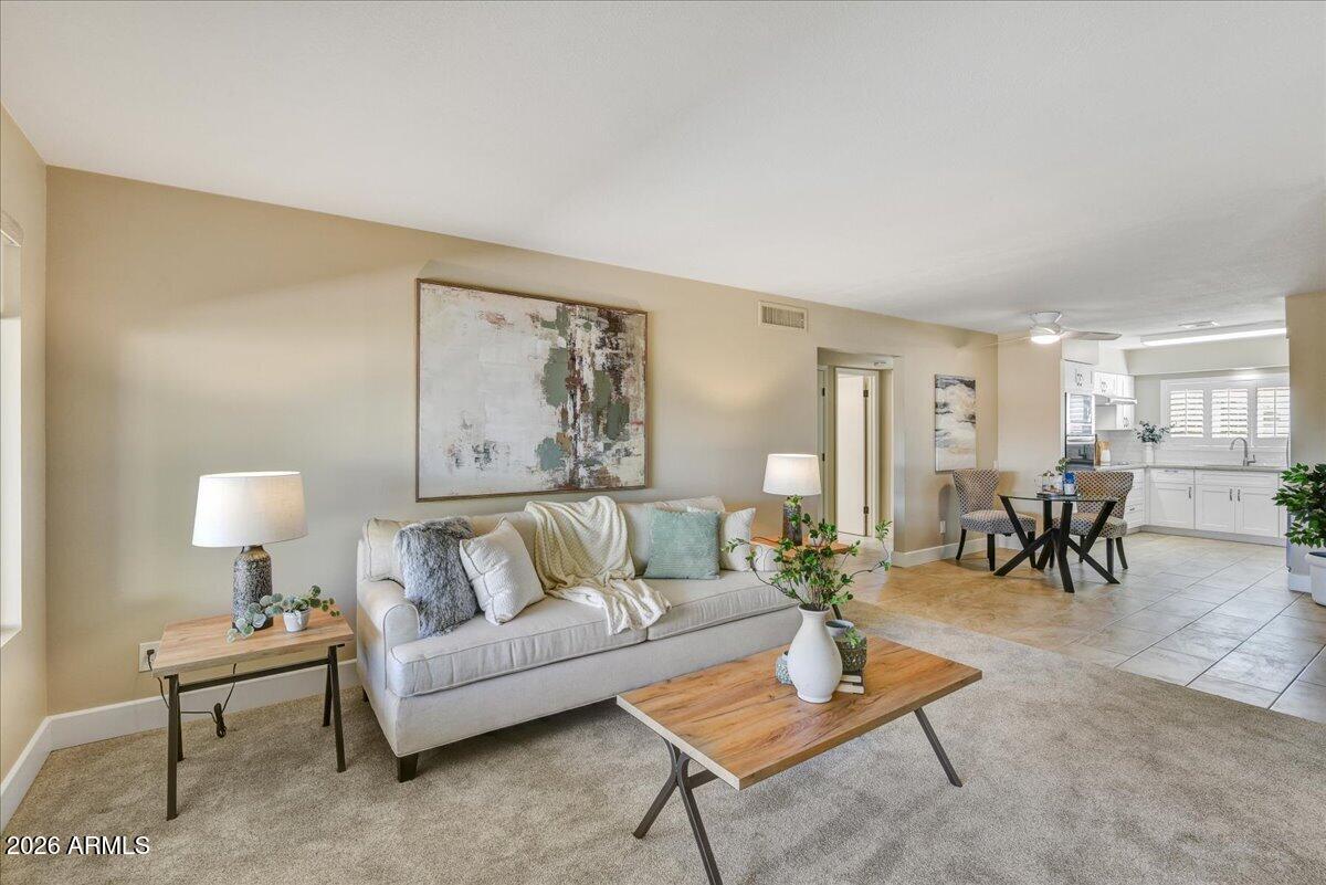 7706 E MEADOWBROOK Avenue