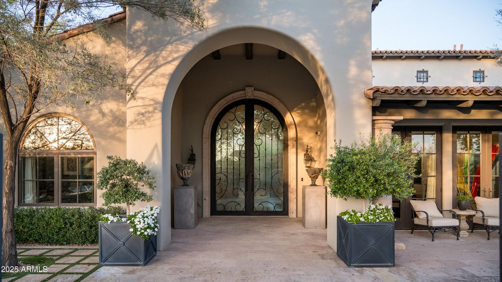 Photo of 9795 E Kemper Way, Scottsdale, AZ 85255 (MLS # 6977359)