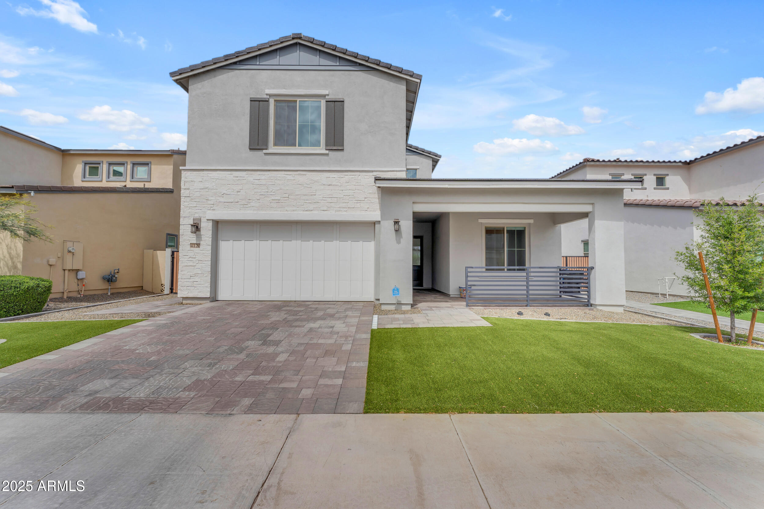 4120 E KAIBAB Place