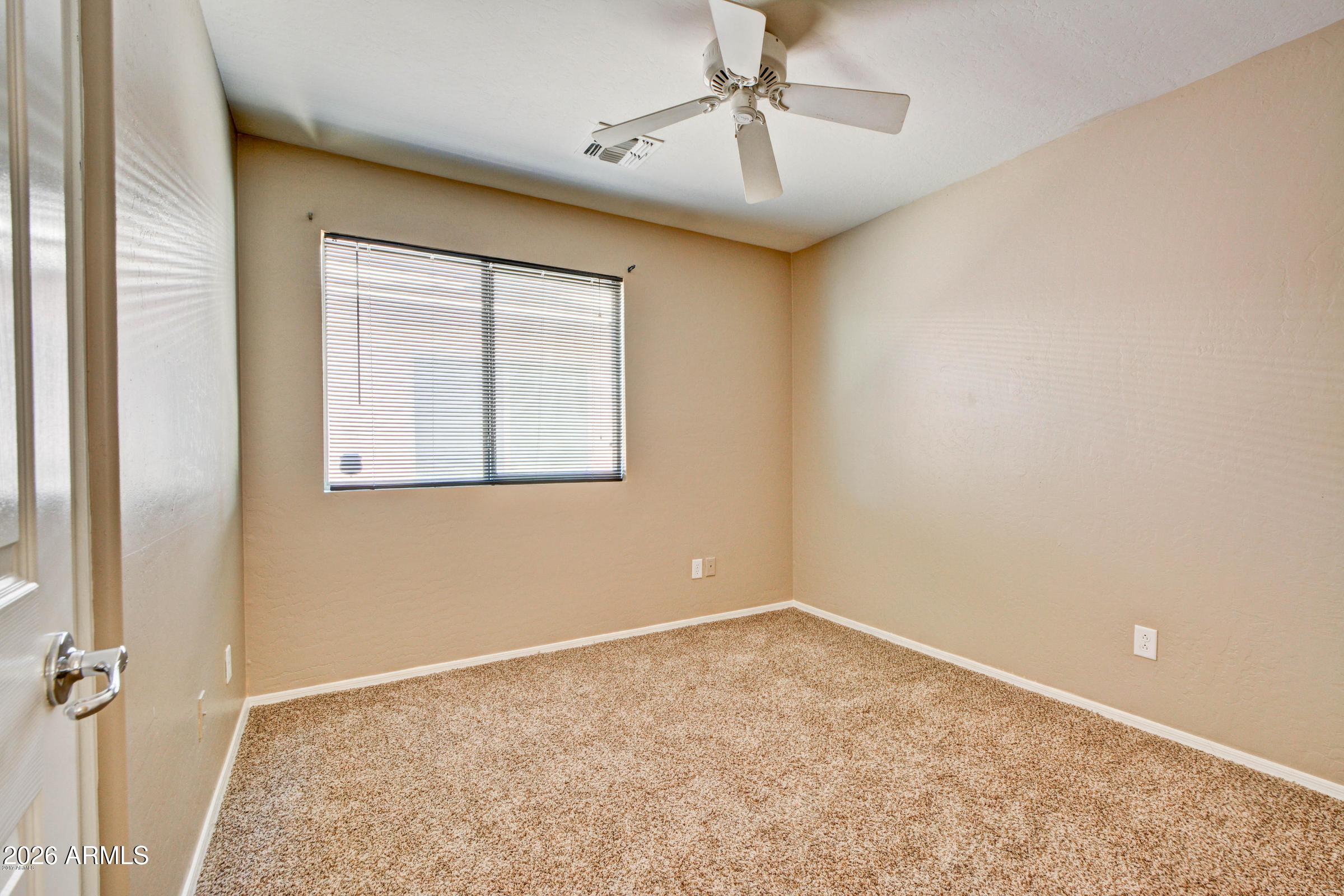 DREAMING SUMMIT UNIT 2A - Residential