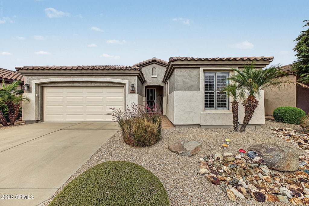 Photo of 4080 E Sourwood Drive, Gilbert, AZ 85298 (MLS # 7093382)