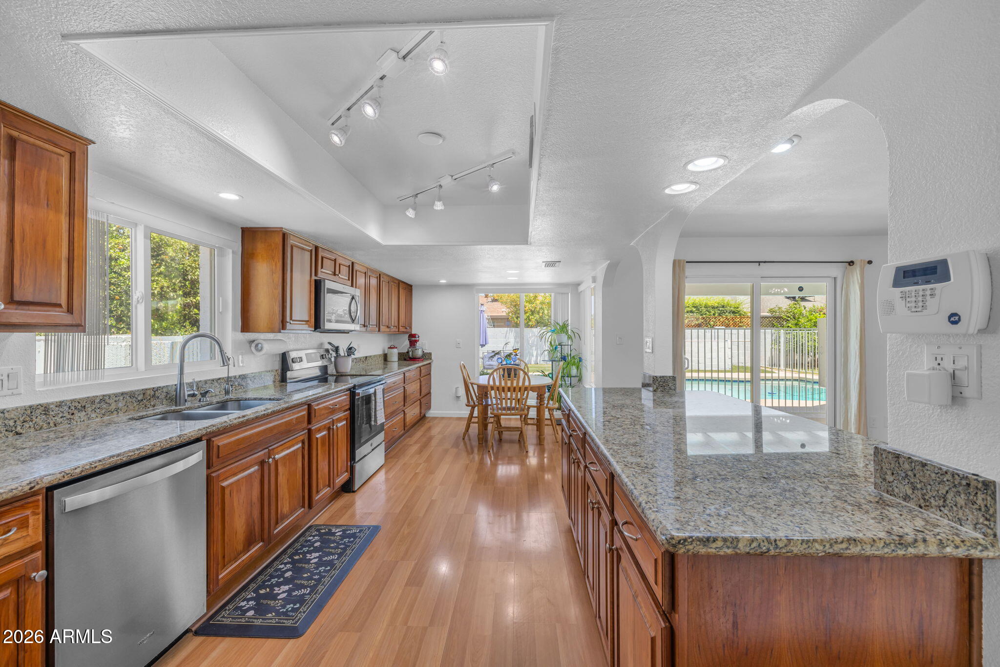 4910 E PRESIDIO Road