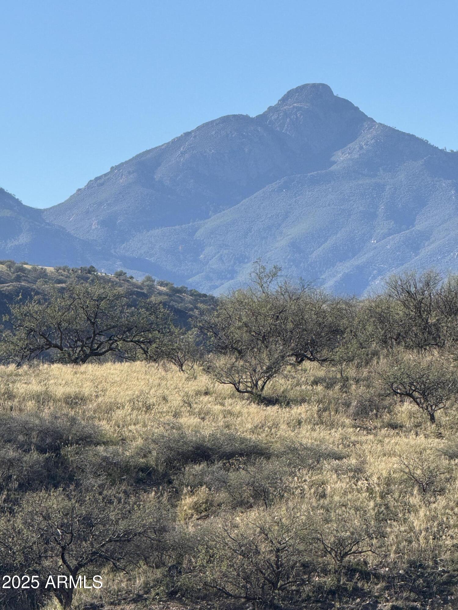 ADOBE CANYON - Land