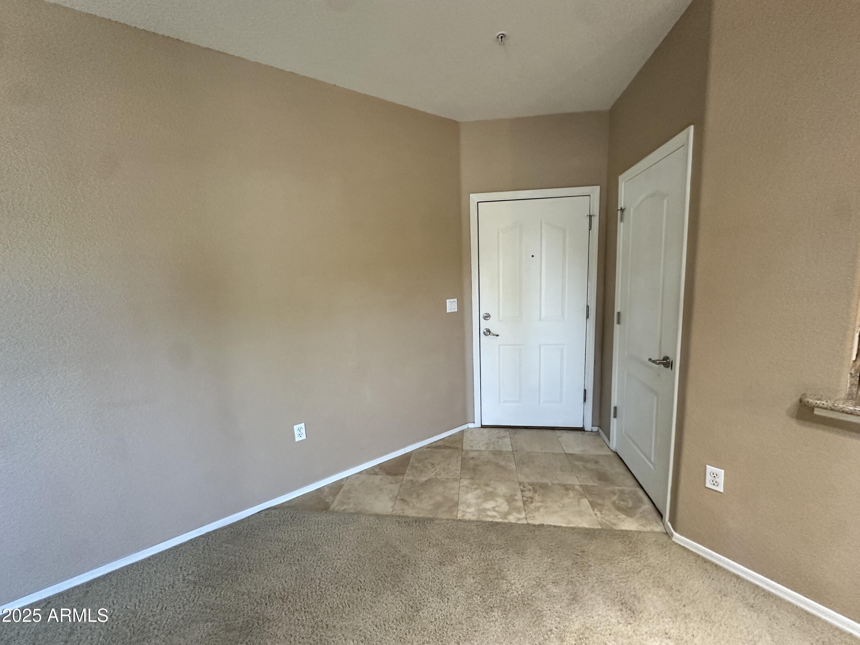 5302 E VAN BUREN Street 2013
