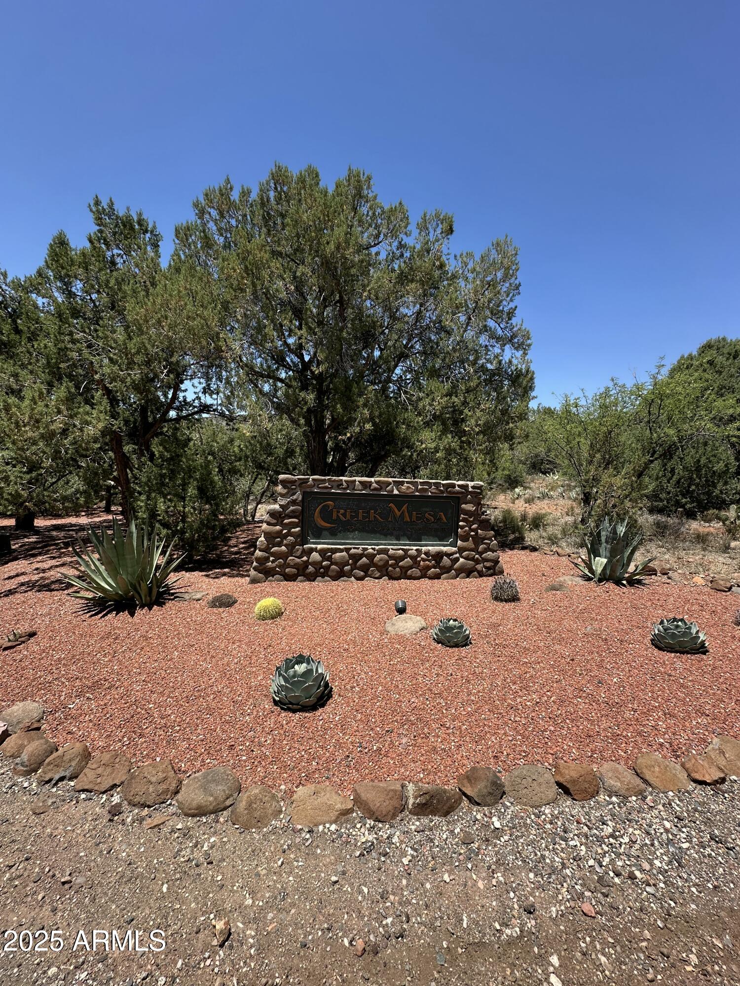 35 WAGON TRAIL Drive 2