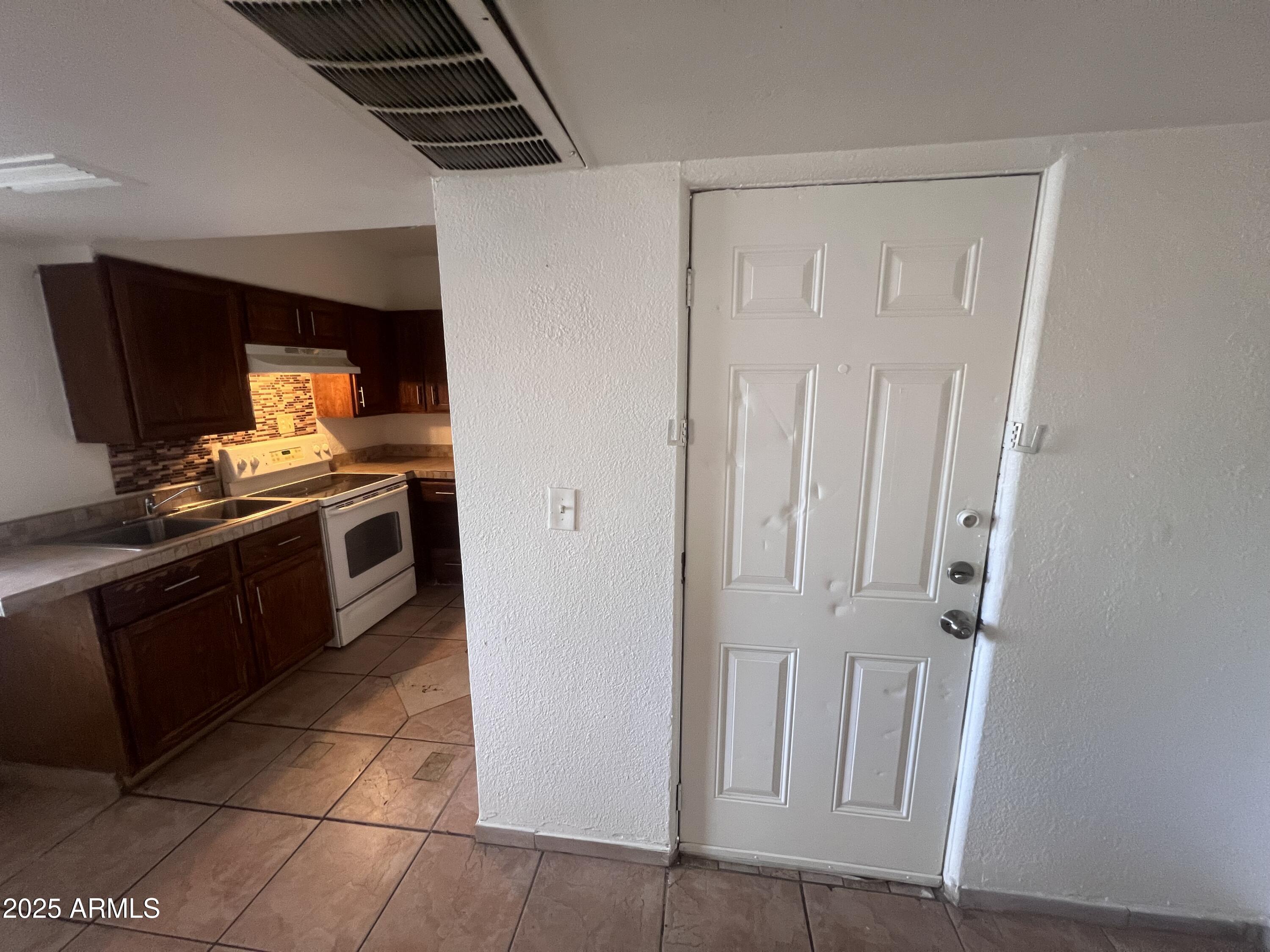 ALMOND PLACE - Residential Income