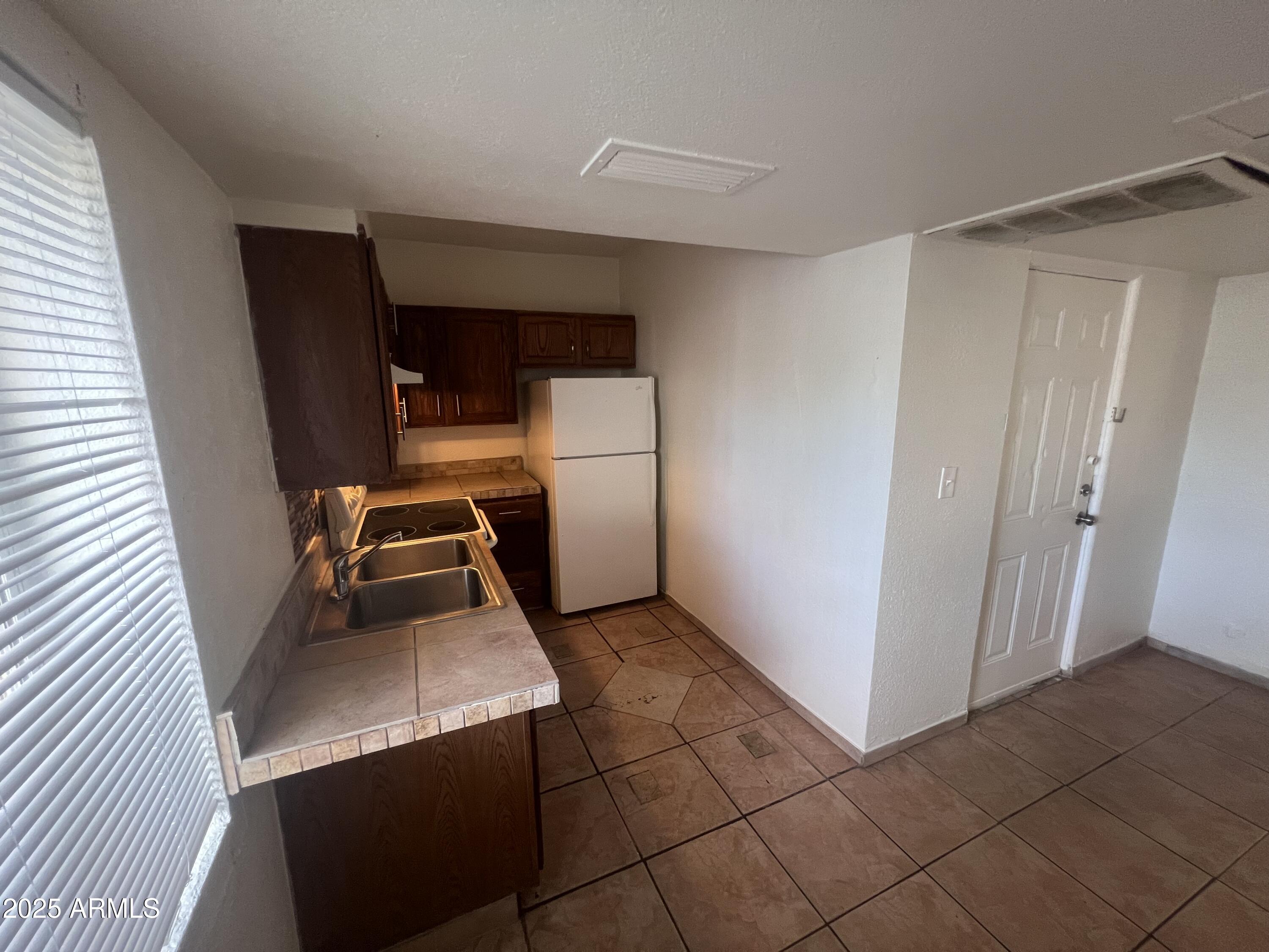 ALMOND PLACE - Residential Income