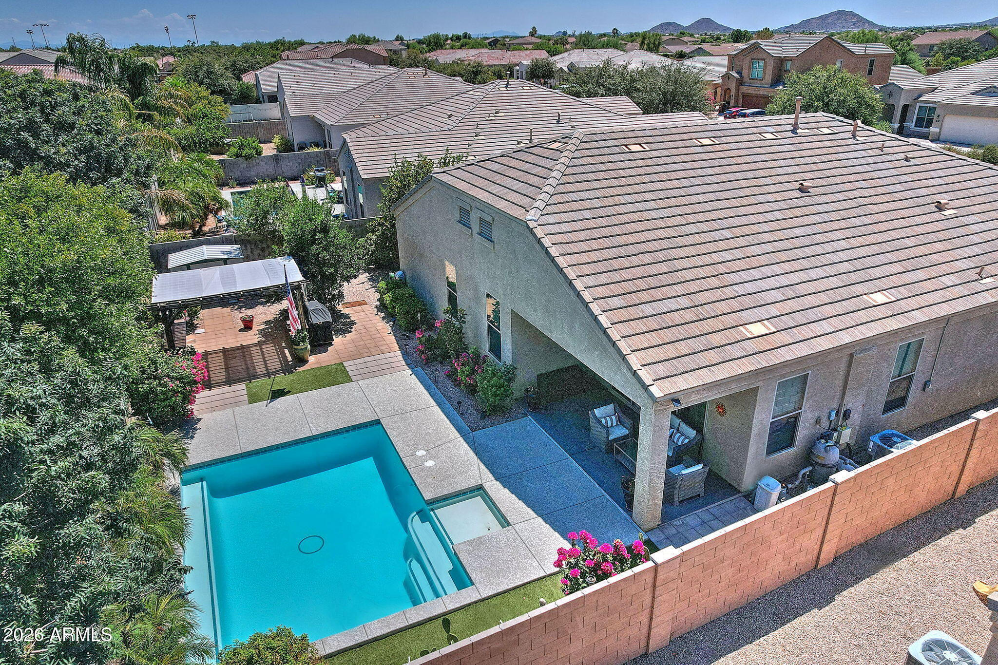 1000 W ANGUS Road