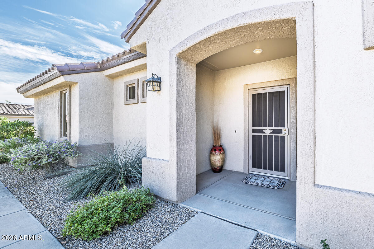 15931 W AUTUMN Circle