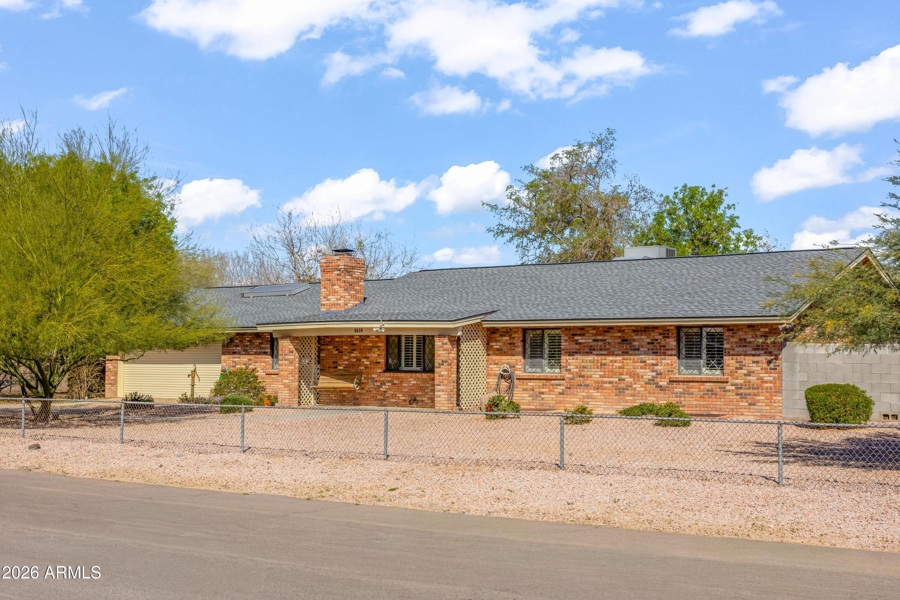 4702 W MCNEIL Street