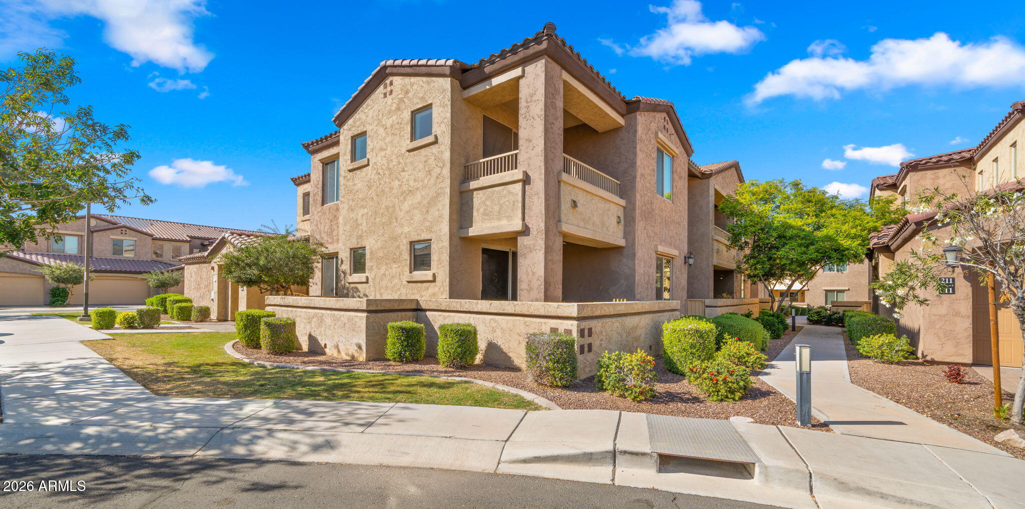 250 W QUEEN CREEK Road 108