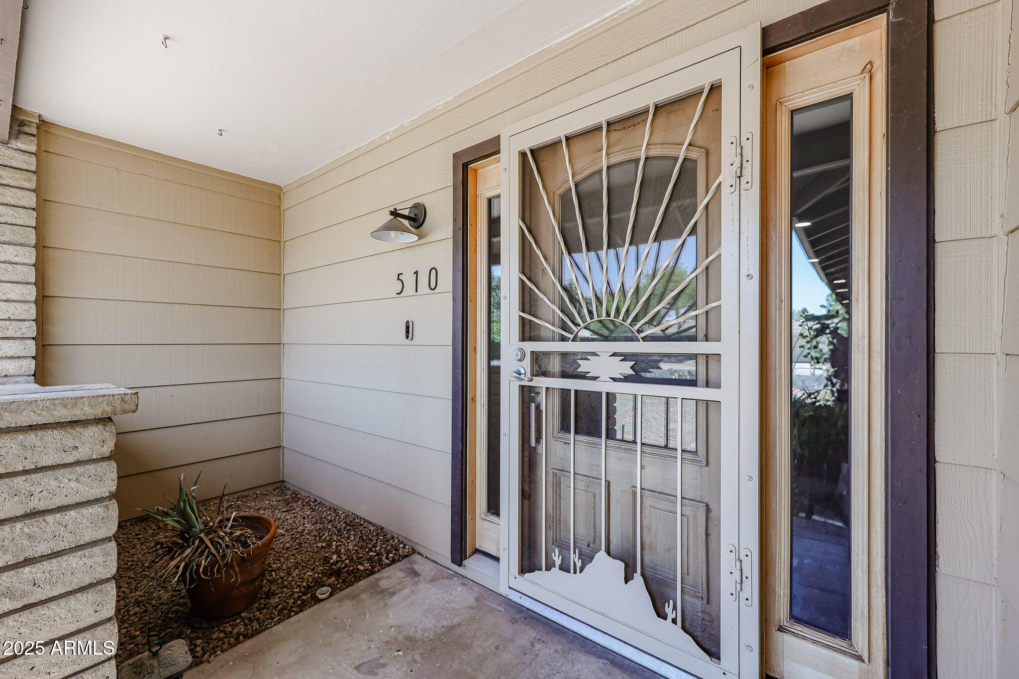 510 E FREMONT Drive