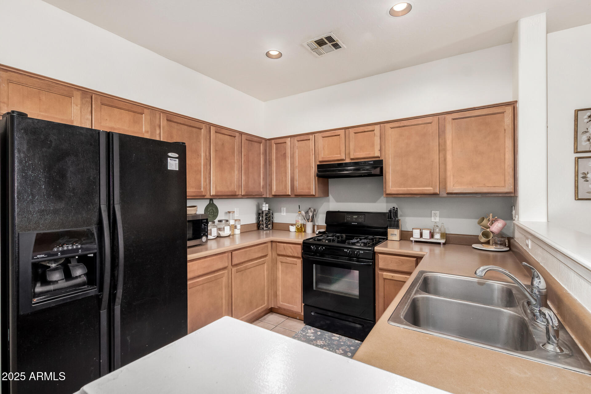 44285 W CYDNEE Drive