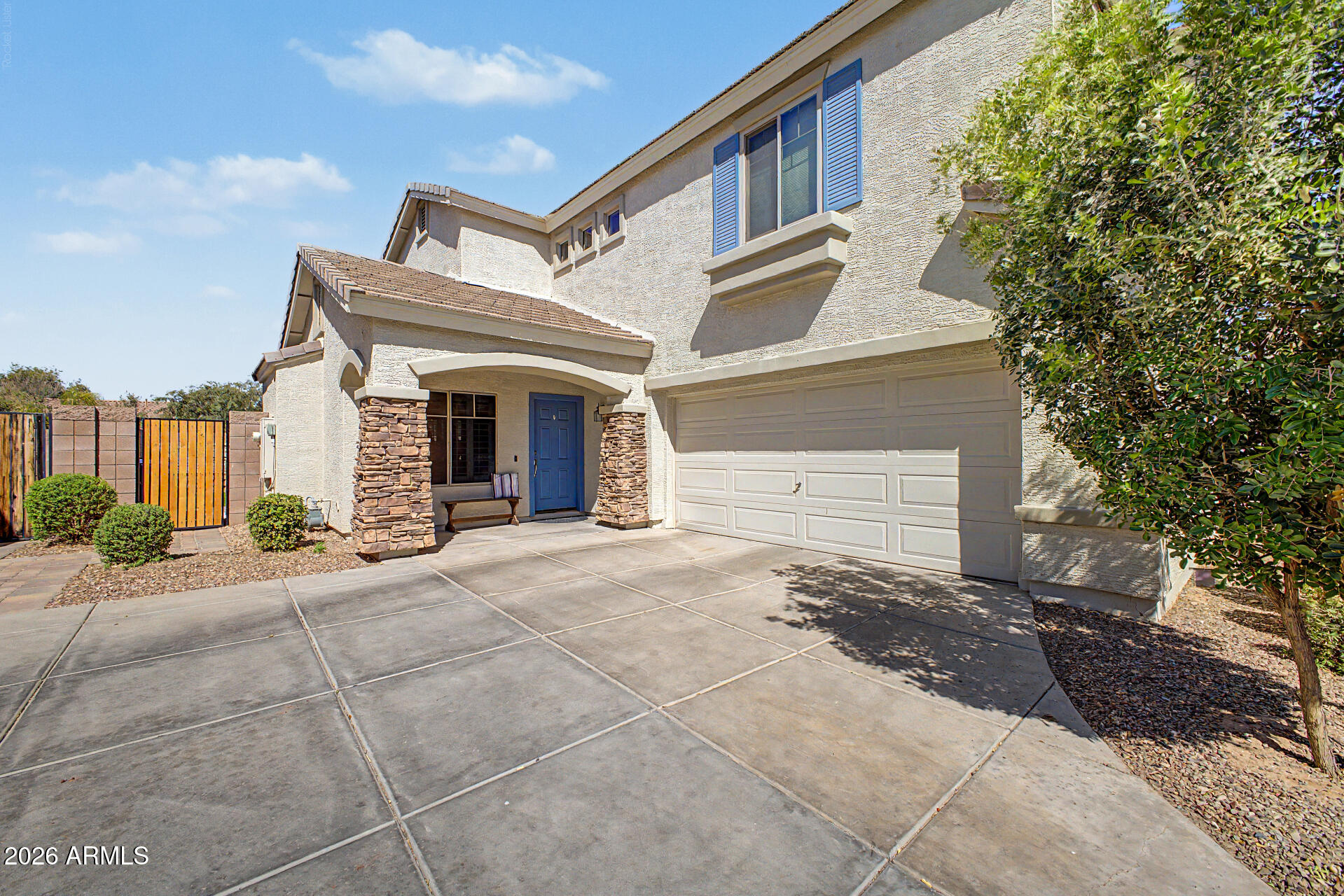3841 S LAUREL Way