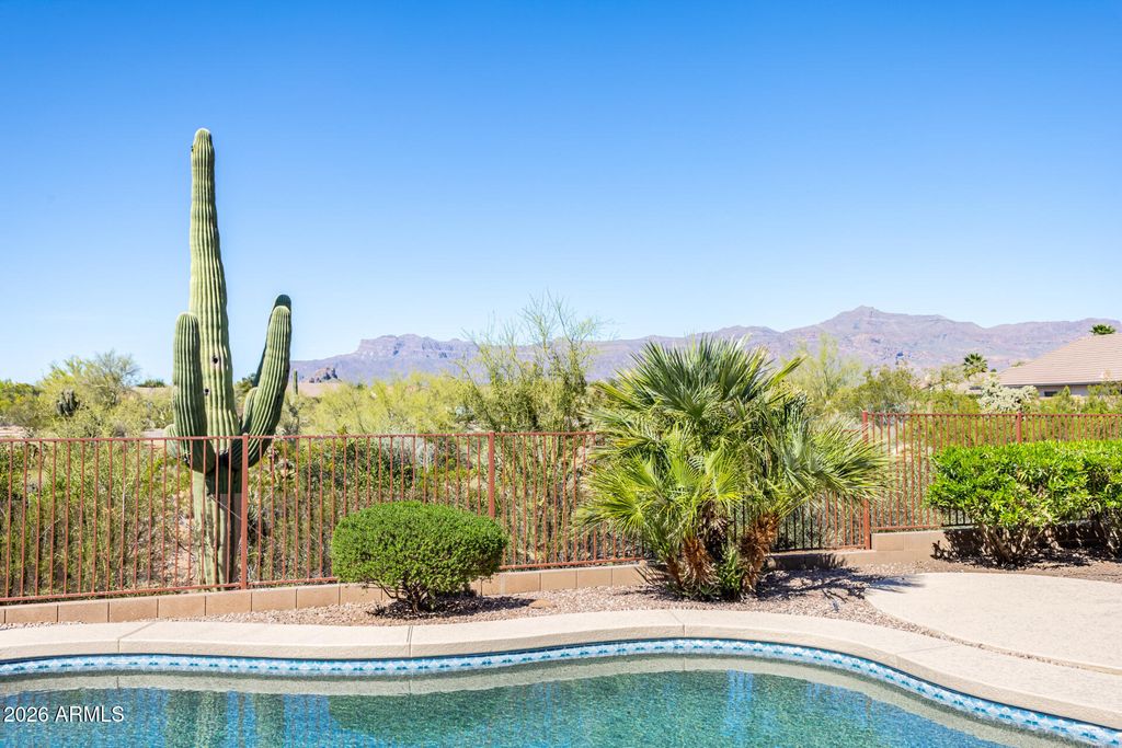 Photo of 10238 E Peralta Canyon Drive, Gold Canyon, AZ 85118 (MLS # 6979427)