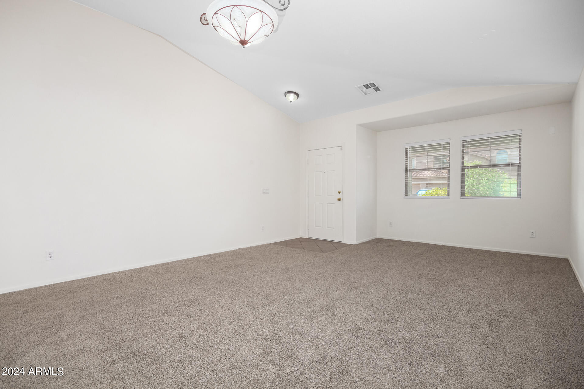 3821 W South Butte Road