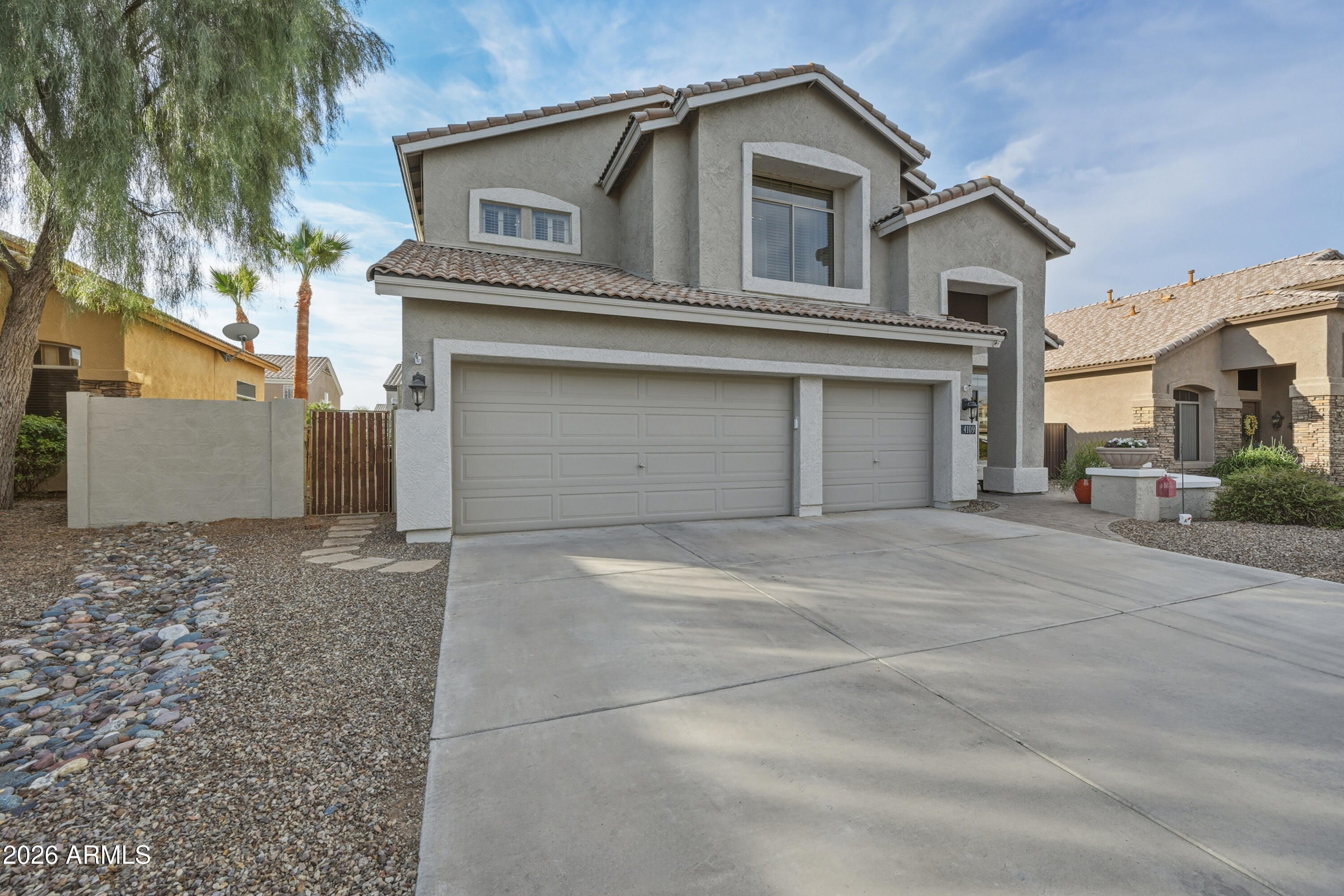 4109 E Breckenridge Way