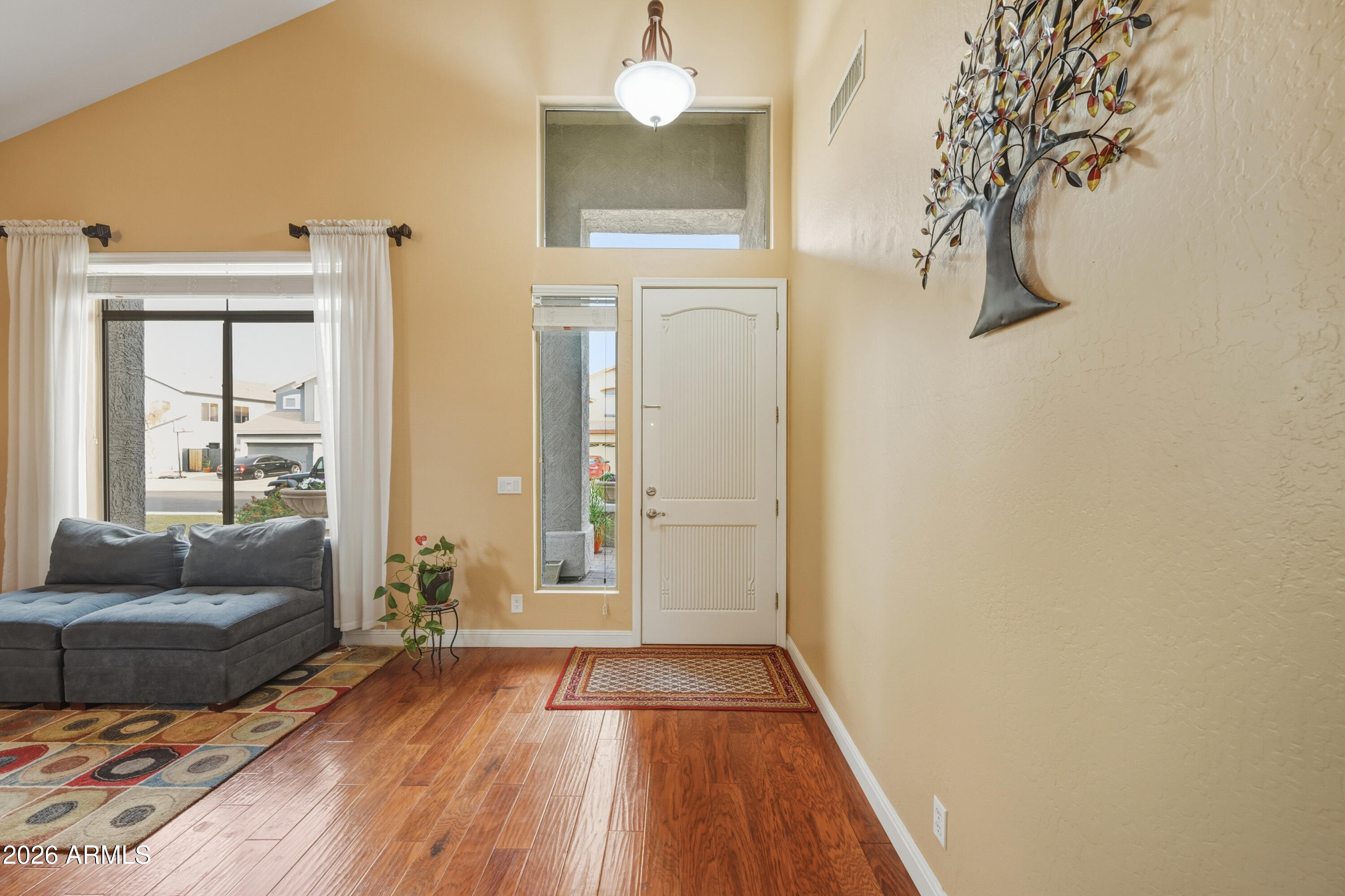 4109 E Breckenridge Way