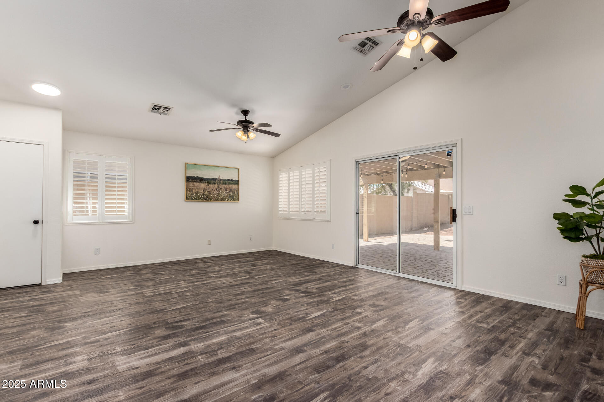 16118 W MORNING GLORY Street