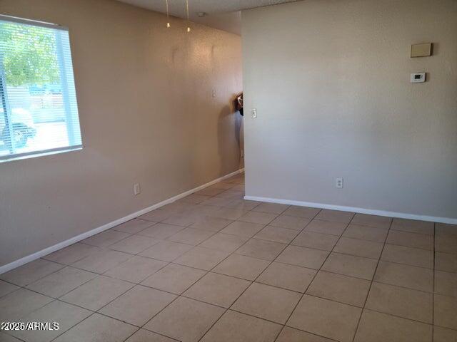 8322 N 60TH Avenue 1