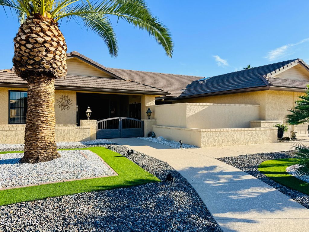 Photo of 14326 W Yukon Drive, Sun City West, AZ 85375 (MLS # 6953215)