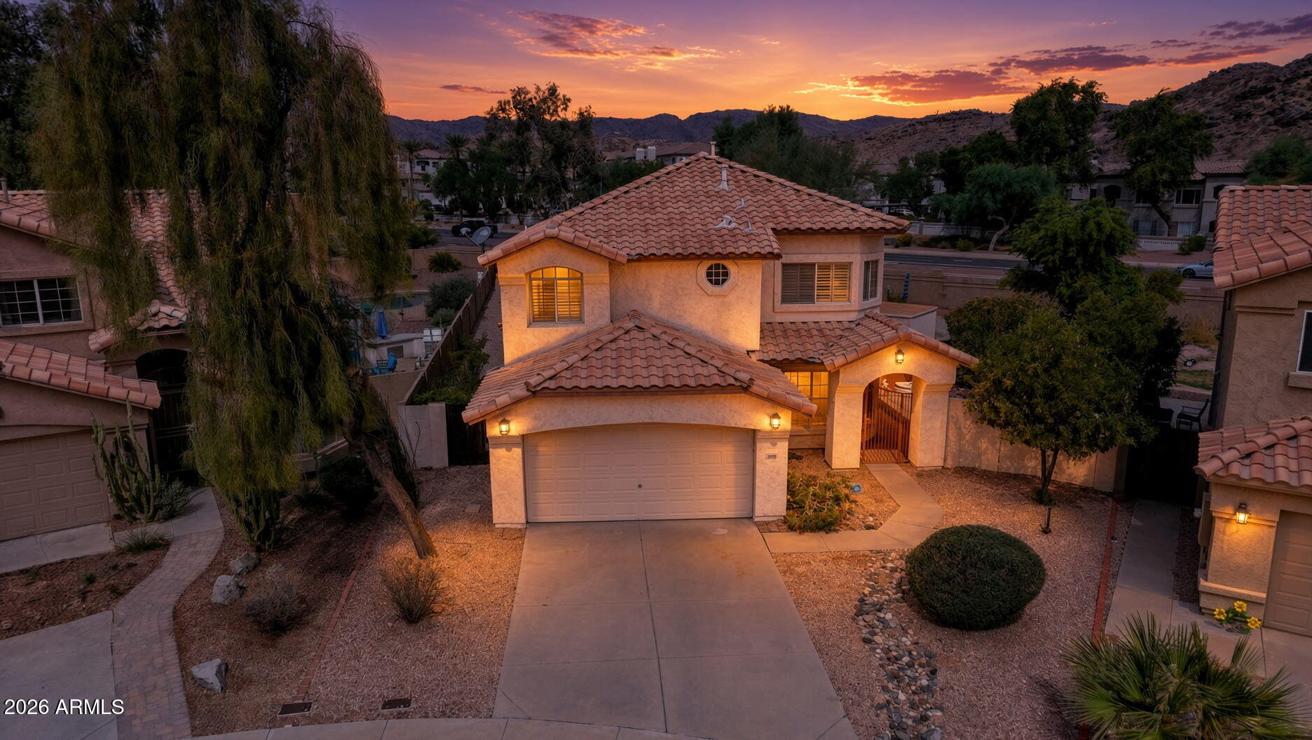 3320 E LONG LAKE Road