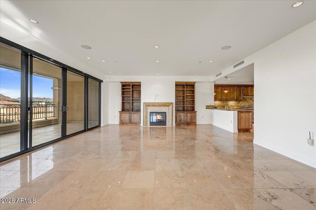 7181 E Camelback Road 610