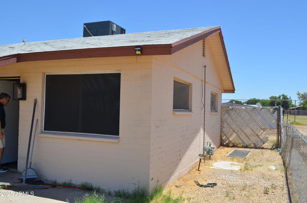 Photo of 7249 N 50th Drive, Glendale, AZ 85301 (MLS # 6920996)
