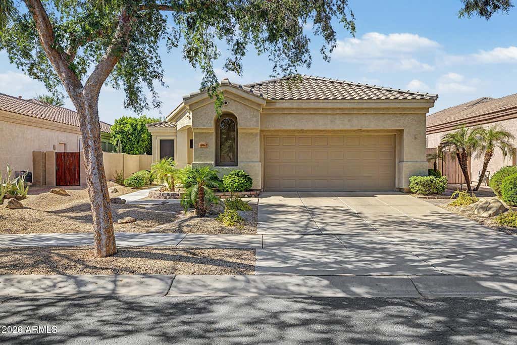 Photo of 6962 W Rose Garden Lane, Glendale, AZ 85308 (MLS # 7040436)