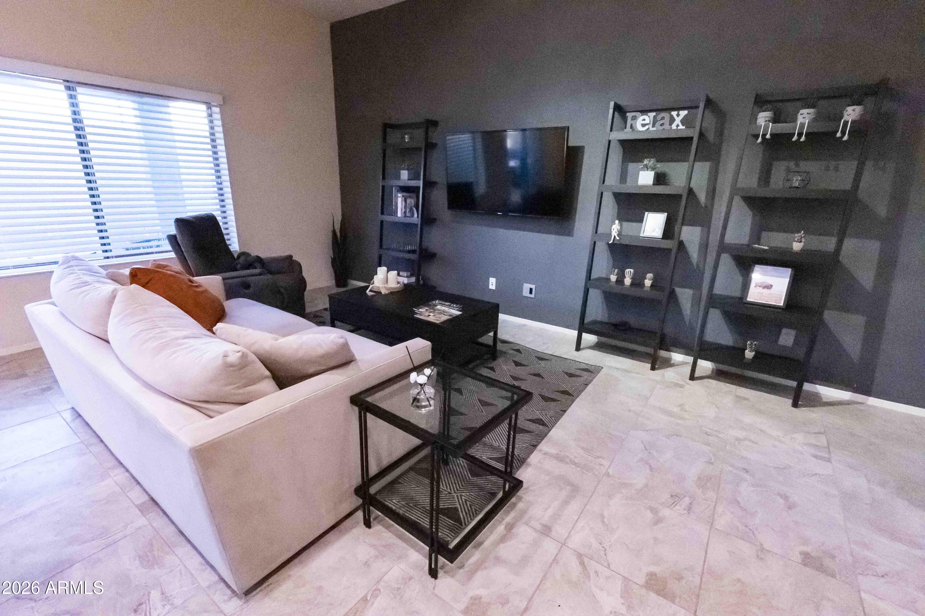 3113 E DANBURY Road 22