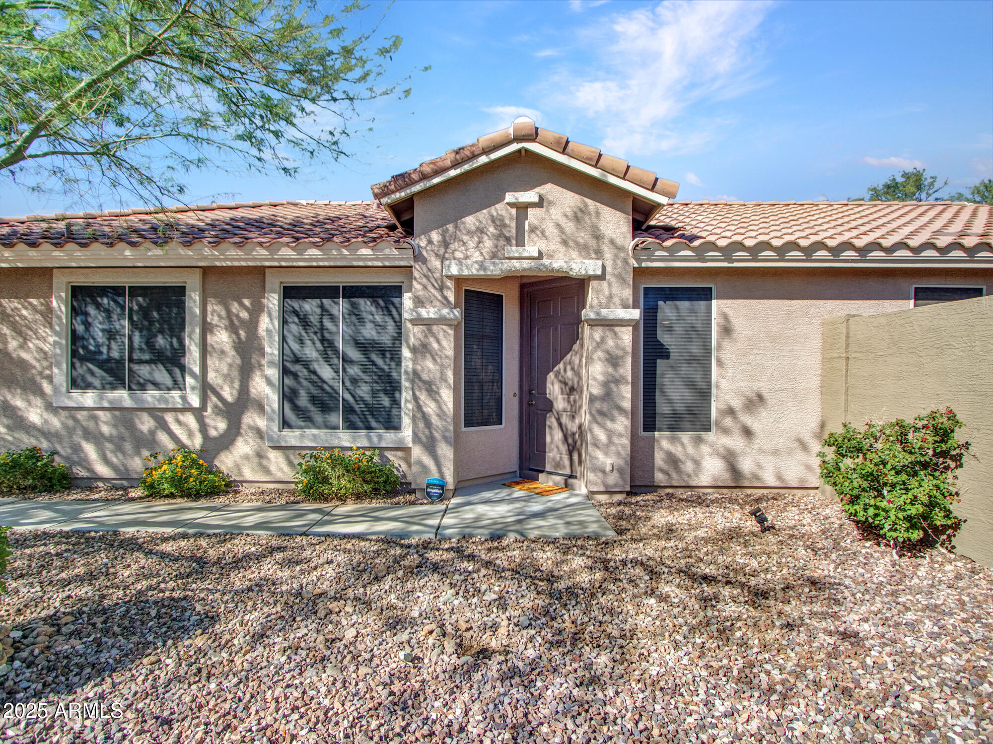 3748 W RUSHMORE Drive